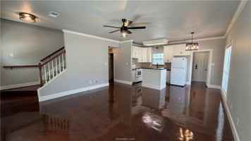 featured image of 3689 Holick Ln