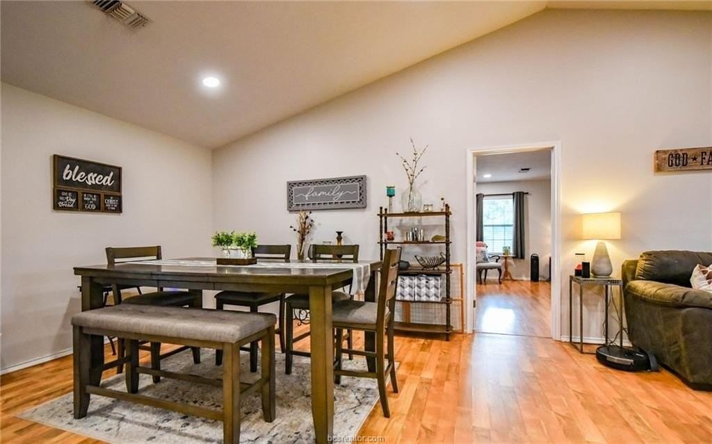 3082 County Road 235 - Photo 4 of 13