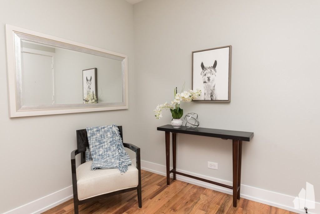 2900 N Mildred Ave #2914GN - Photo 4 of 11