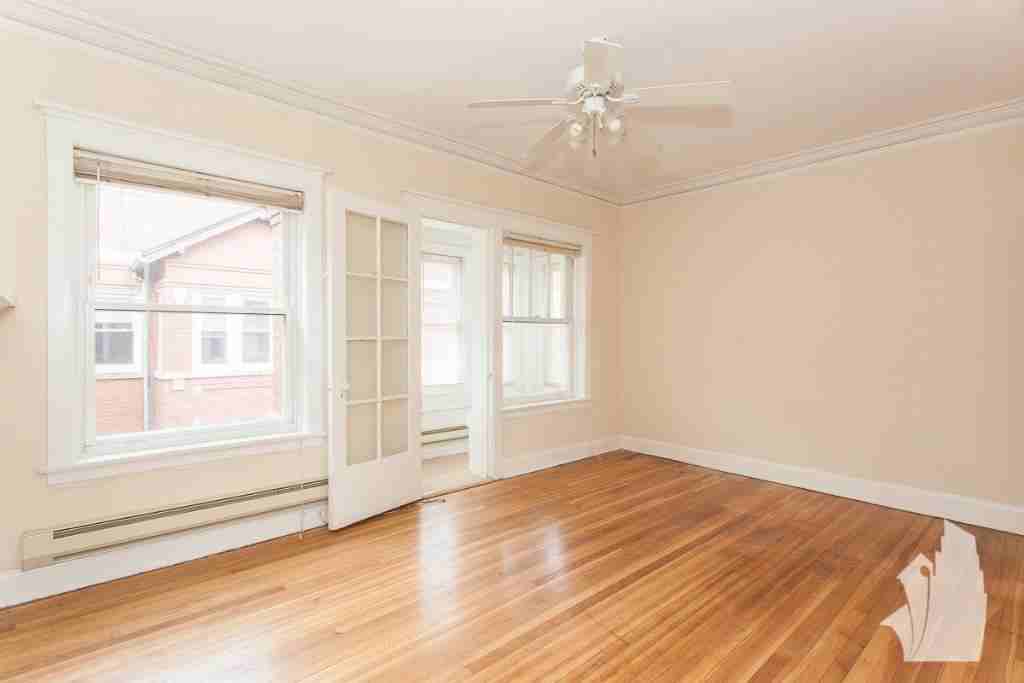 4421 N Wolcott Ave #4423A1 - Photo 3 of 11