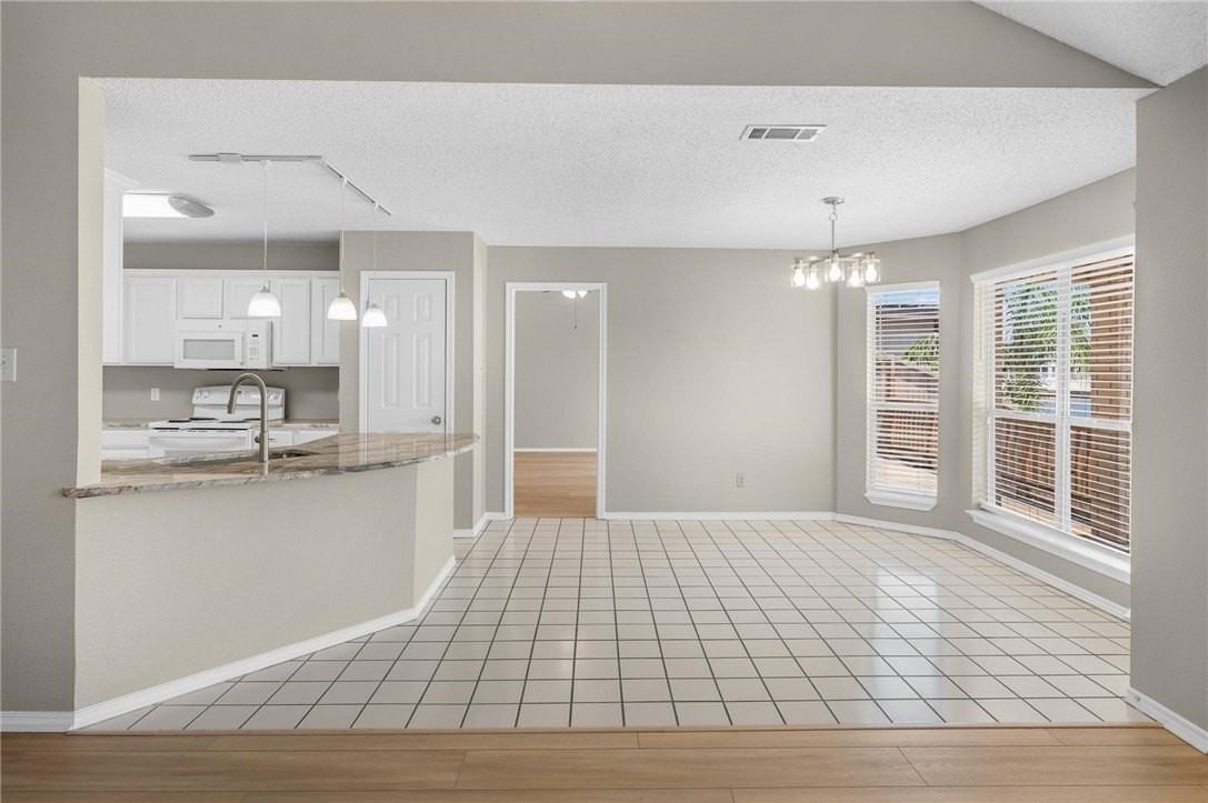 14894 Cobo De Bara Cir - Photo 7 of 41