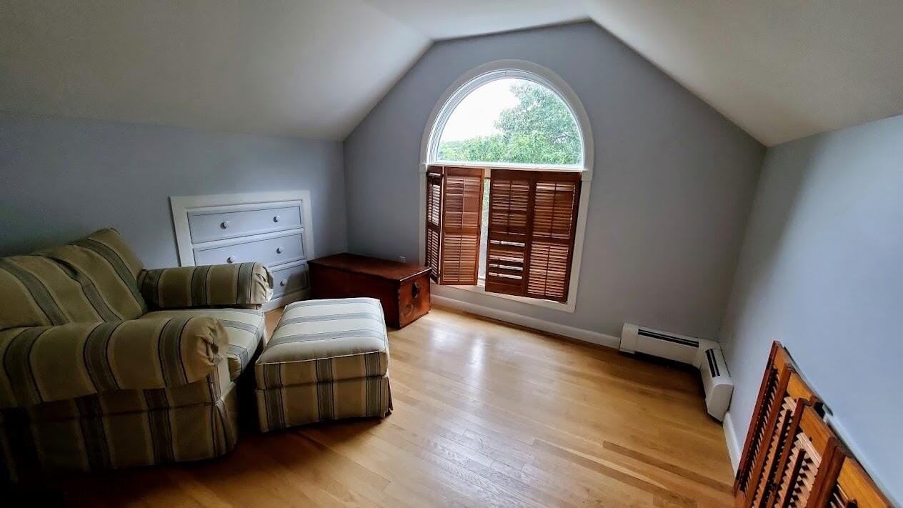 210 Seapit Rd - Photo 2 of 13