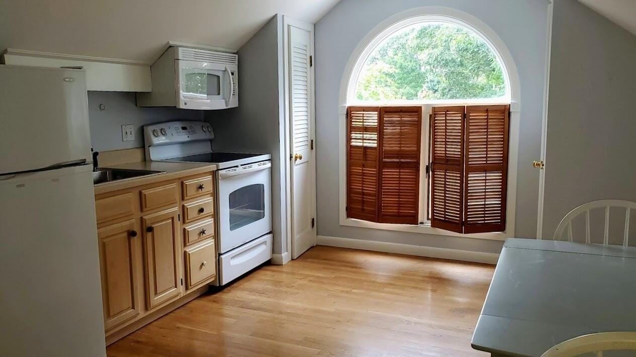 210 Seapit Rd - Photo 6 of 13