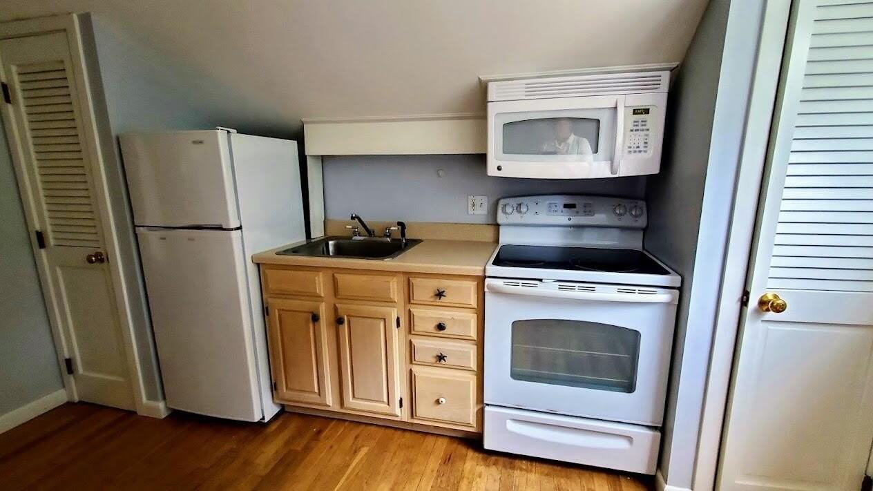 210 Seapit Rd - Photo 7 of 13