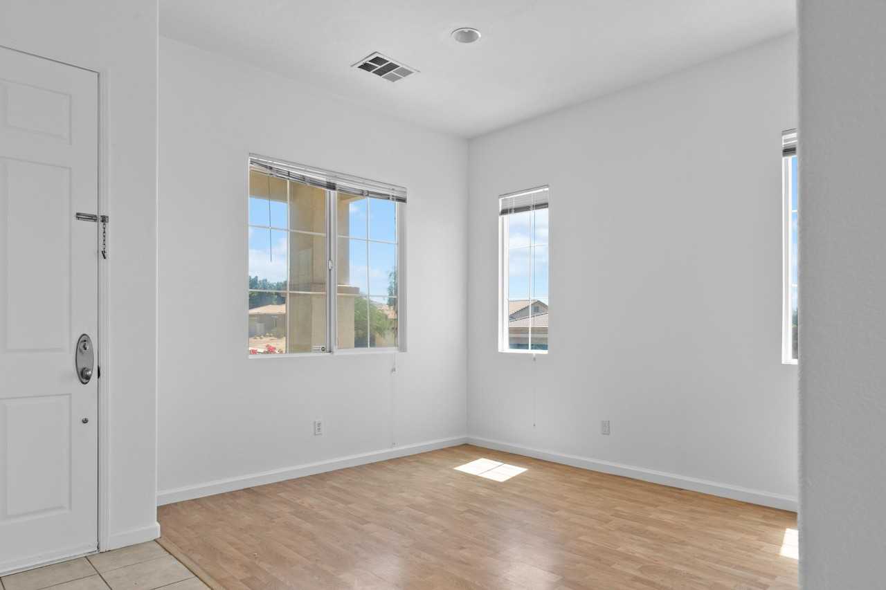 13897 Mountain Top Dr - Photo 3 of 44