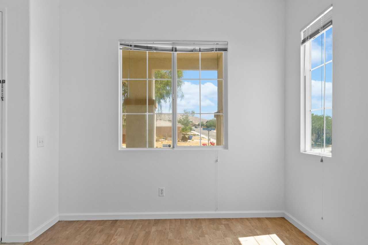 13897 Mountain Top Dr - Photo 5 of 44