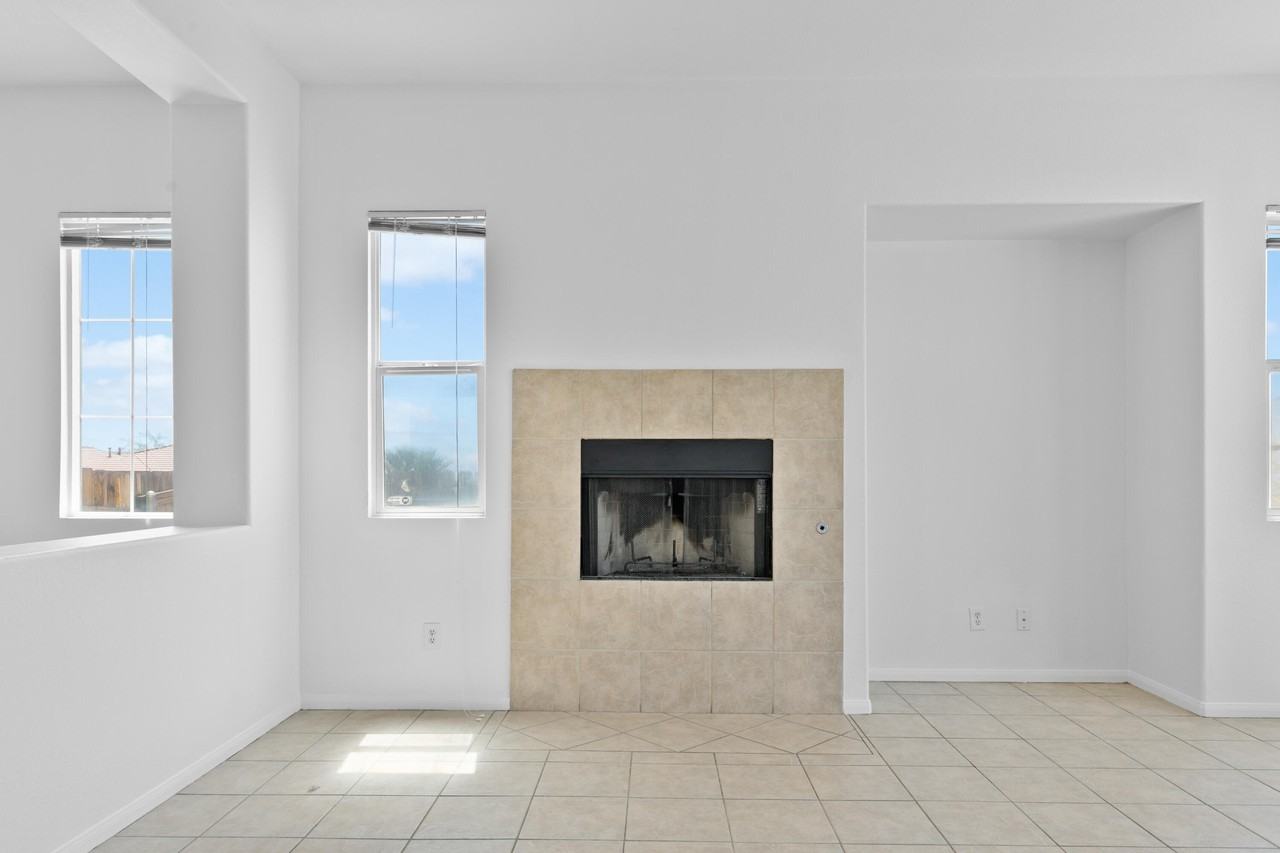13897 Mountain Top Dr - Photo 7 of 44