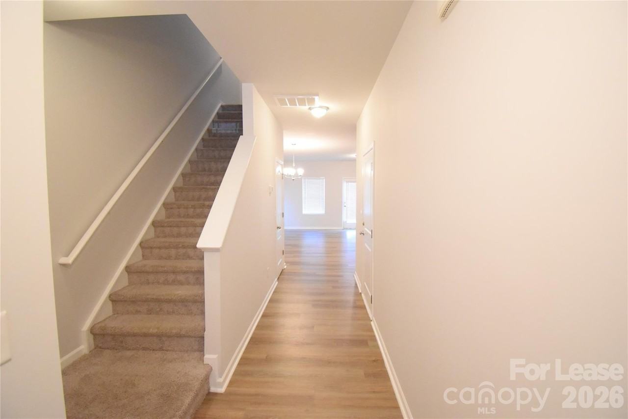 220 Briana Marie Way - Photo 3 of 30