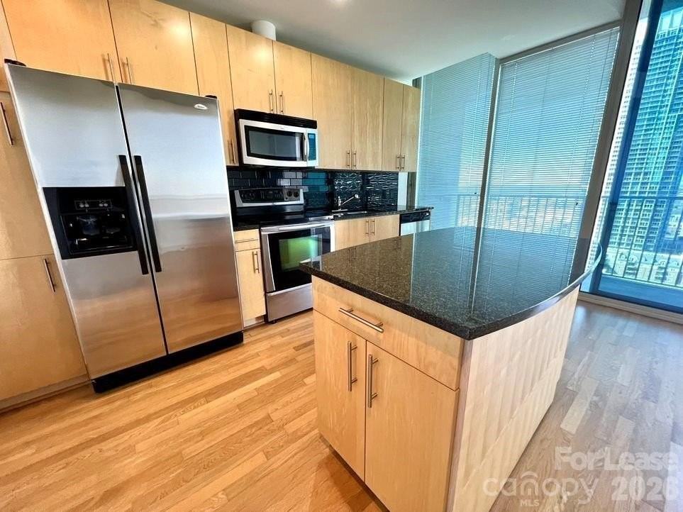 210 N Church St #2008 - Photo 7 of 17
