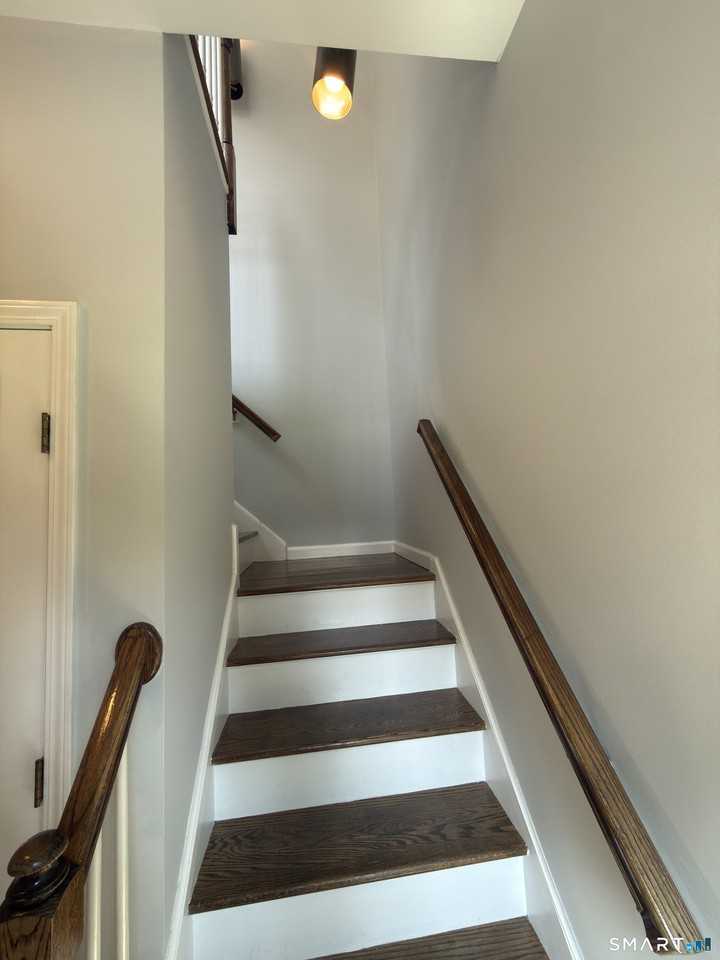 7 Colony Rd #A - Photo 5 of 30