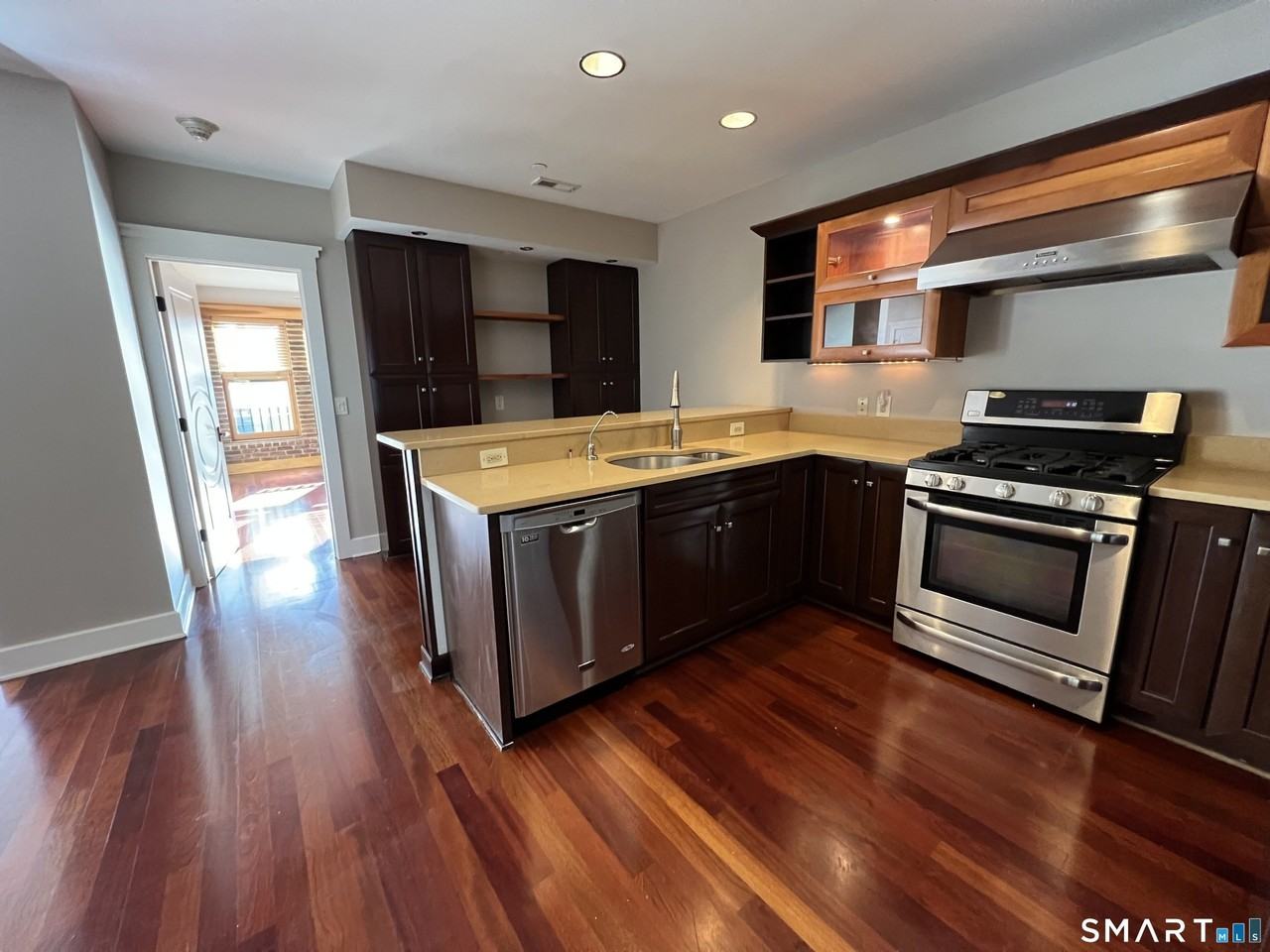 9 River St #2 - Photo 3 of 26
