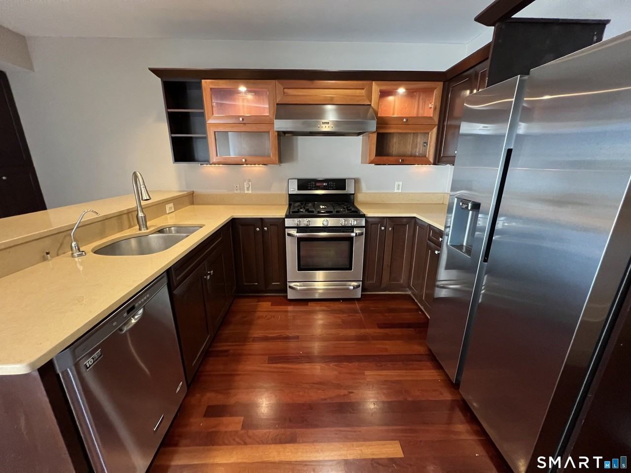 9 River St #2 - Photo 4 of 26