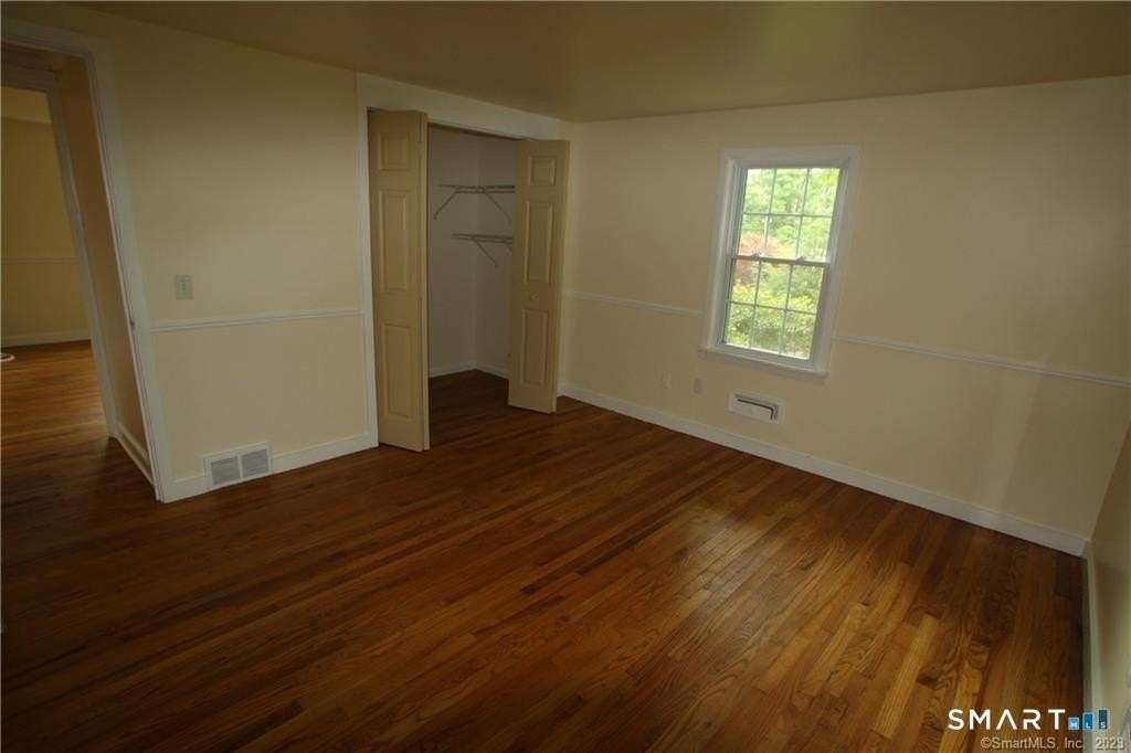 6 Cherry Ln - Photo 3 of 14