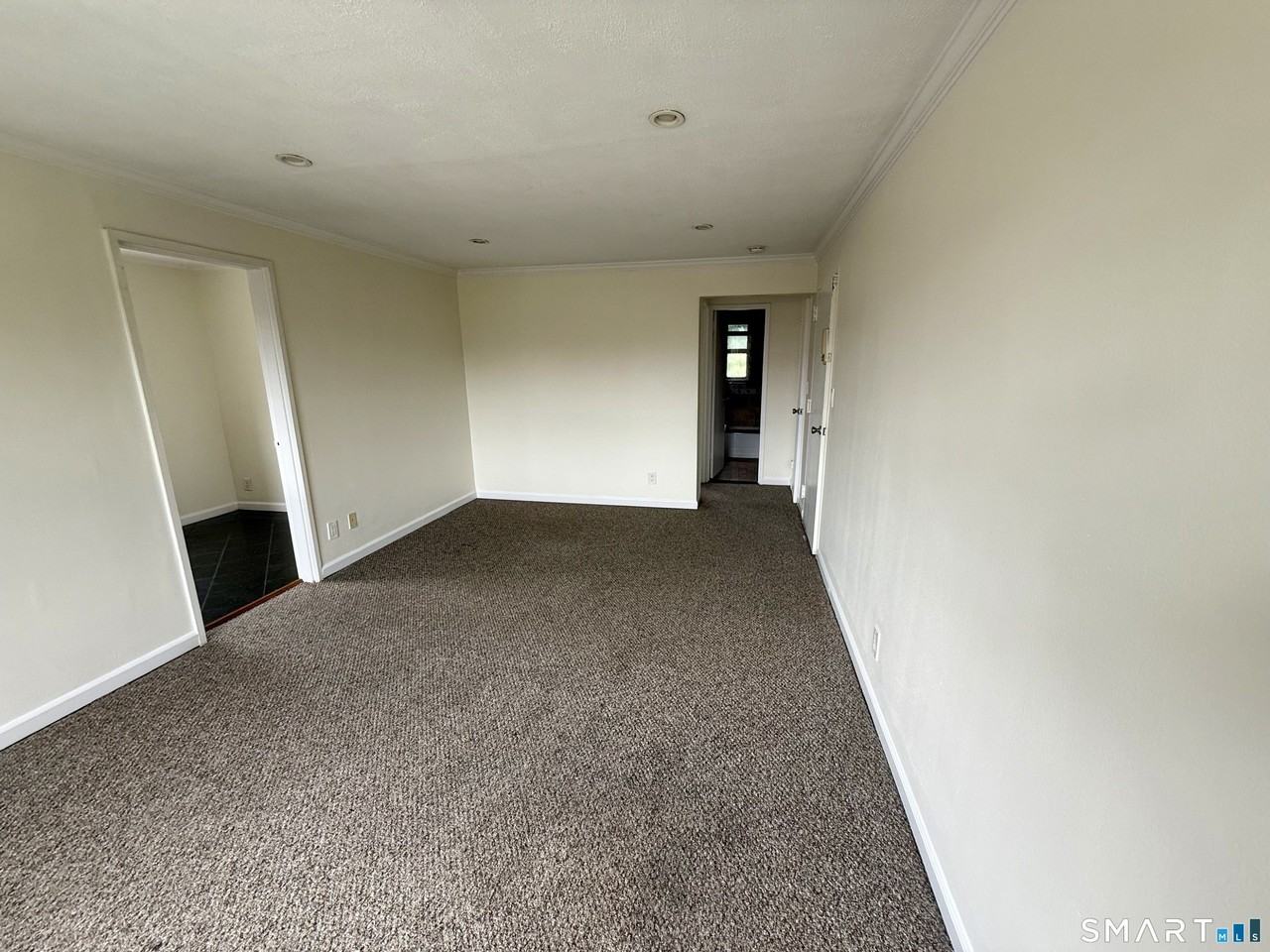 190 Seaton Rd #3 - Photo 3 of 11