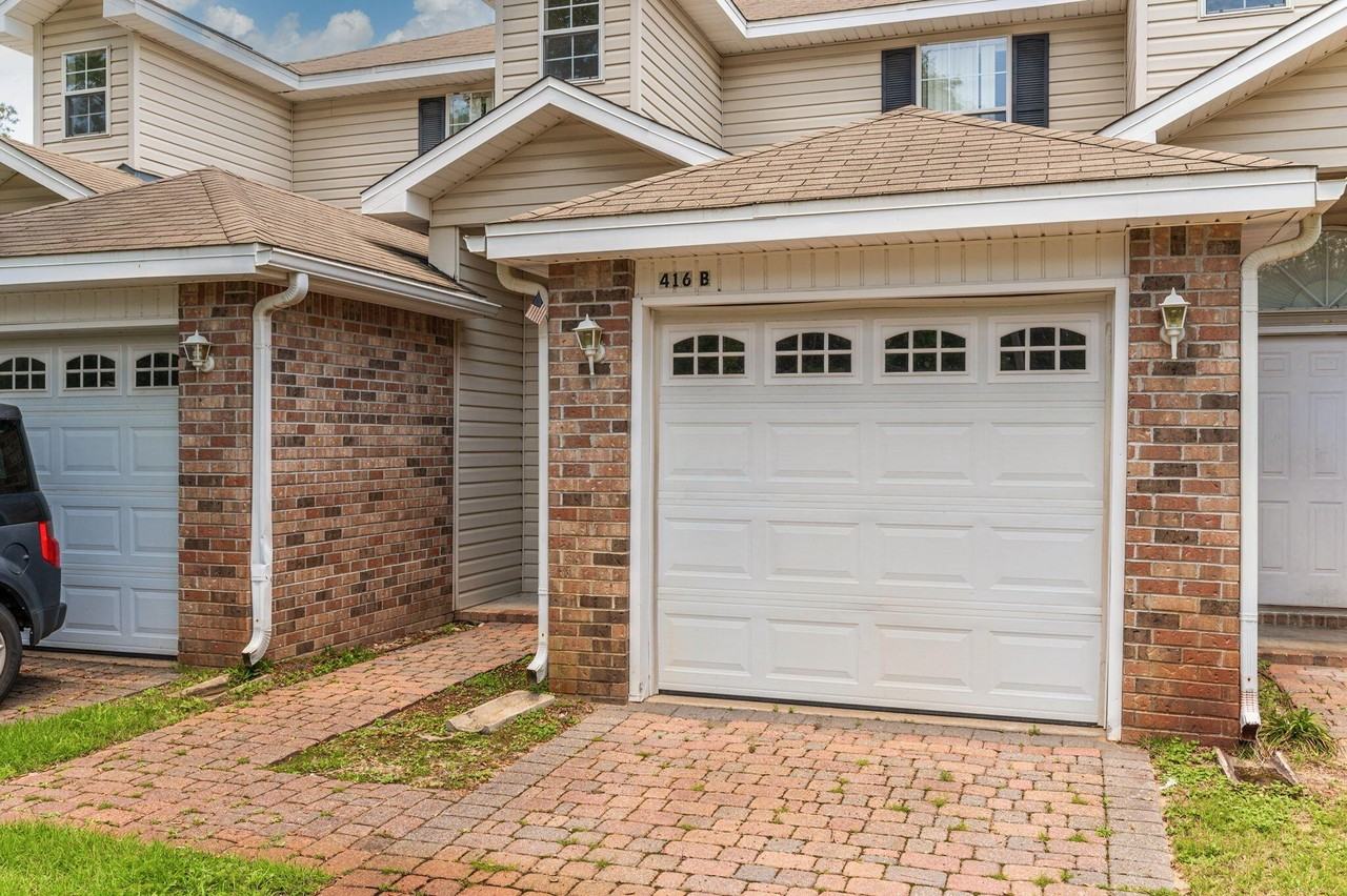 416 Bear Rd #B - Photo 3 of 34