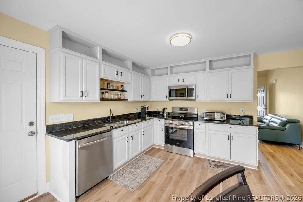 27 True Blue Dr - Photo 2 of 22
