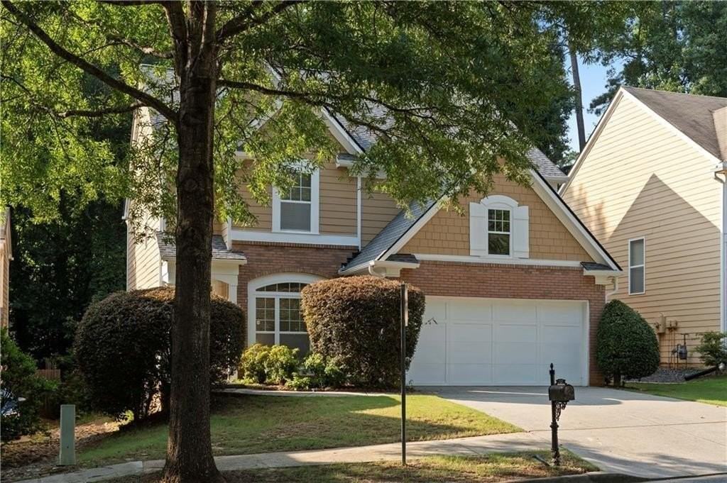 3127 Wyesham Cir - Photo 2 of 47
