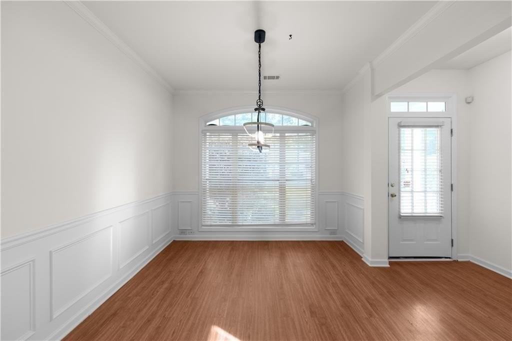 3127 Wyesham Cir - Photo 7 of 47