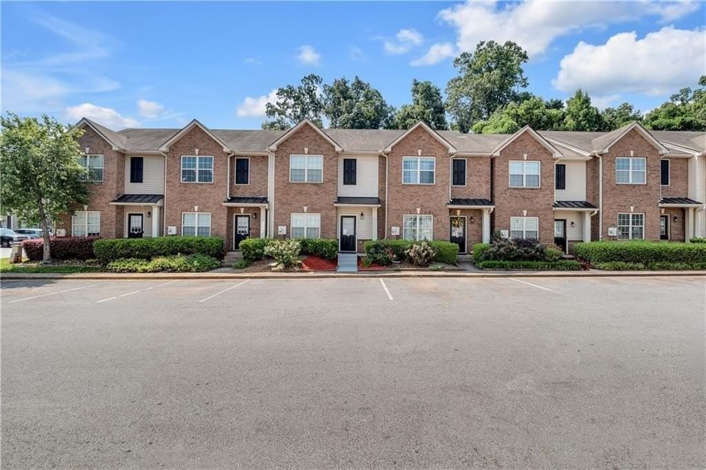 2827 Creek Bottom Ct - Photo 2 of 28