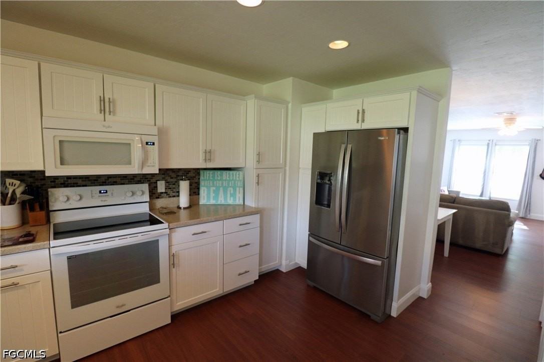 9639 Eaton Gardens Ln #2 - Photo 7 of 25