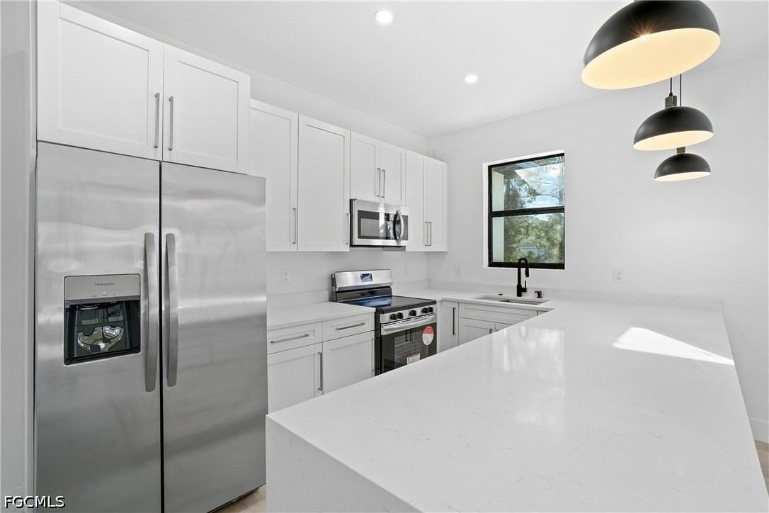 322 Loire Ave S - Photo 2 of 29
