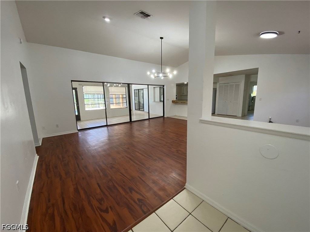 1110 Sw 15th Ave - Photo 6 of 29
