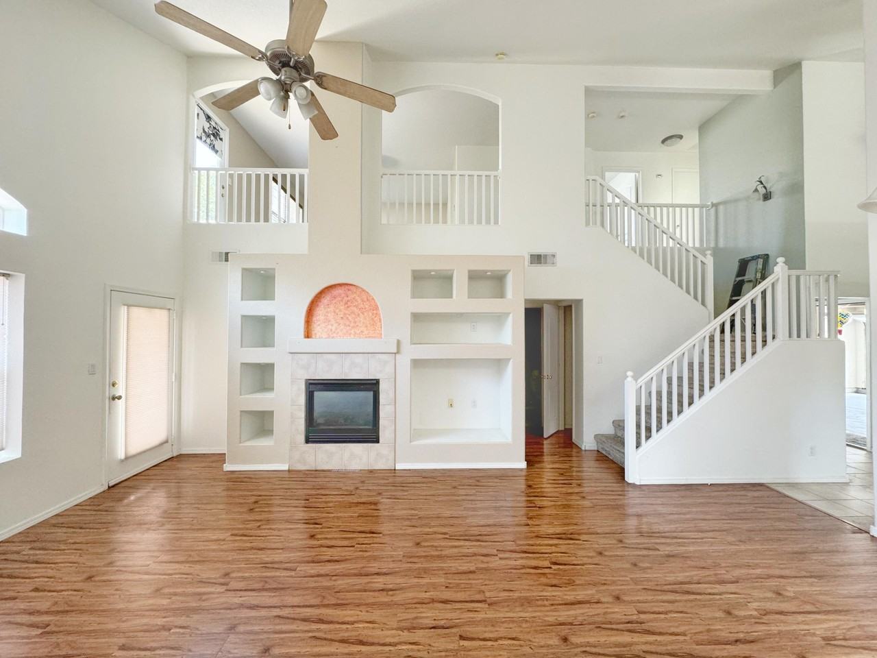 7424 Desert Eagle Rd Ne - Photo 6 of 43