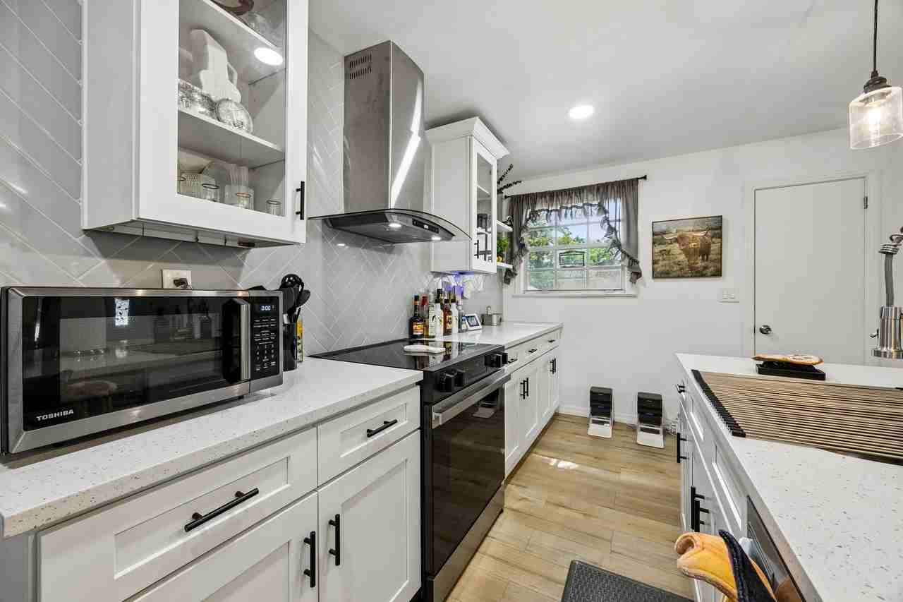 6535 Brandemere Rd N #1 - Photo 7 of 14