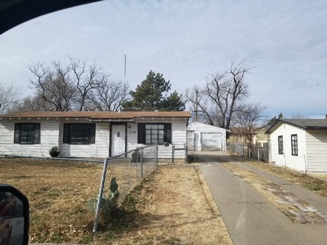 2409 Oak Dr #1 - Photo 2 of 8