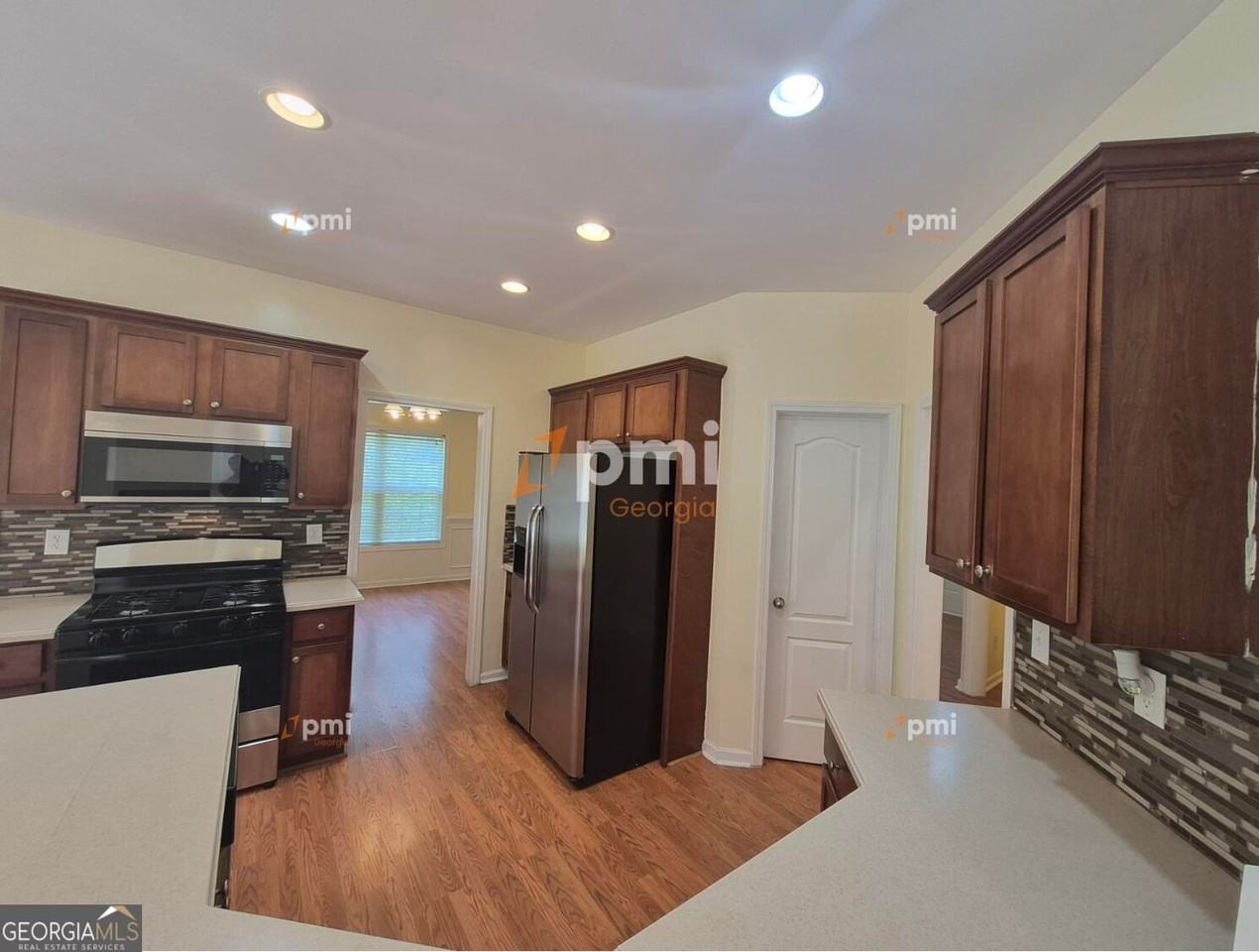 1560 Bramlett Hill Ln - Photo 2 of 25