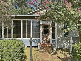 729 Royal St - Photo 1 of 1