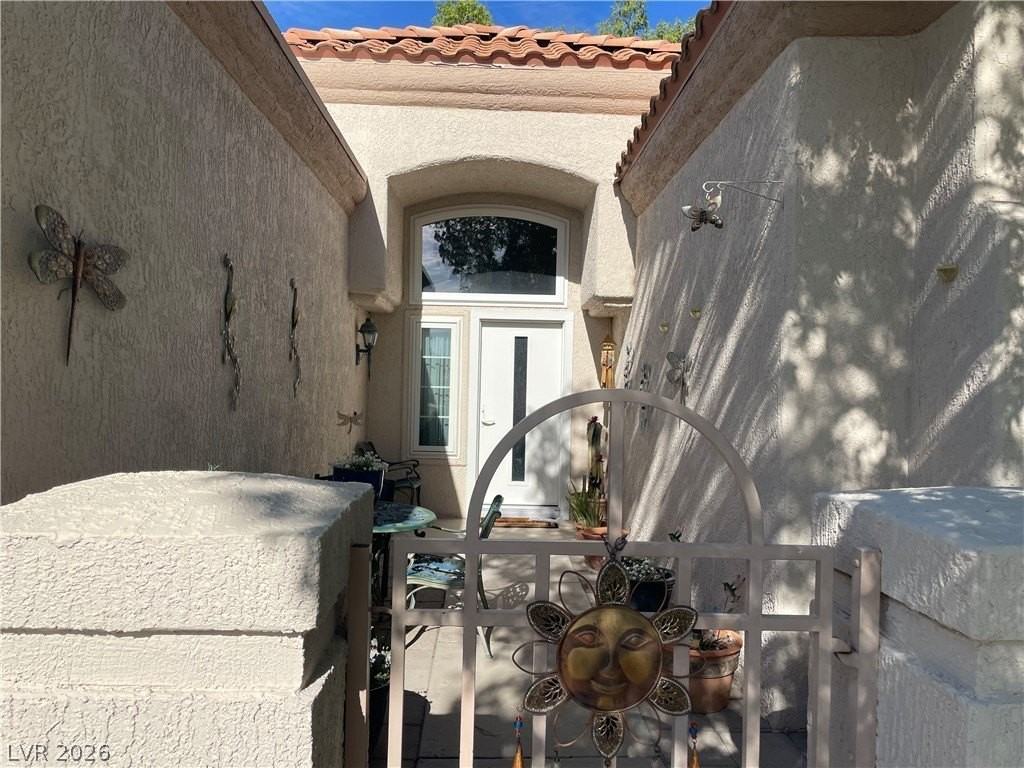2833 Sungold Dr - Photo 2 of 29