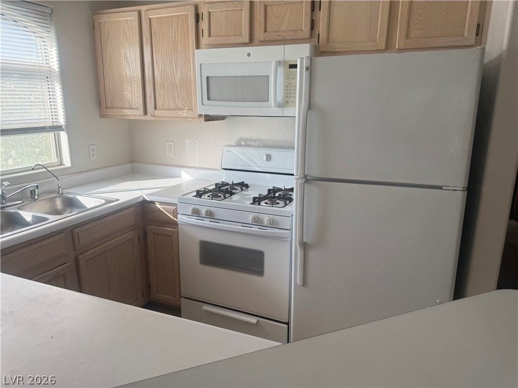 4500 W Lake Mead Blvd #202 - Photo 5 of 11