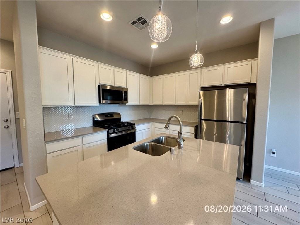 720 Sleeping City Ave - Photo 7 of 49