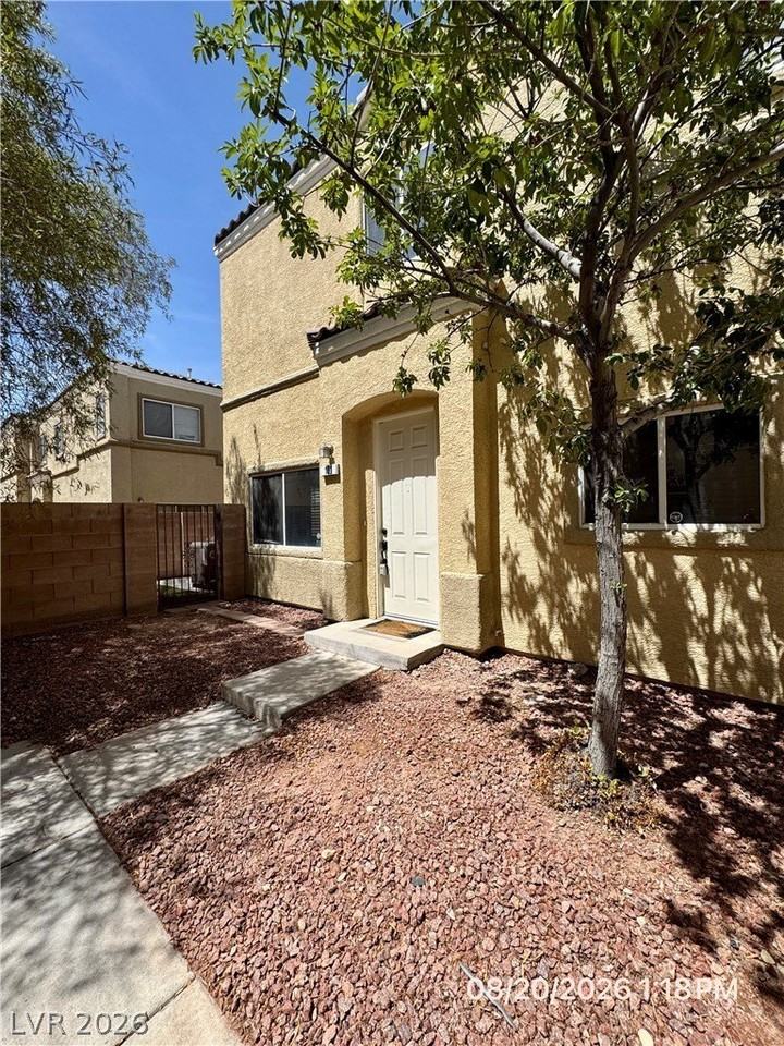 6317 Beige Bluff St #101 - Photo 2 of 50
