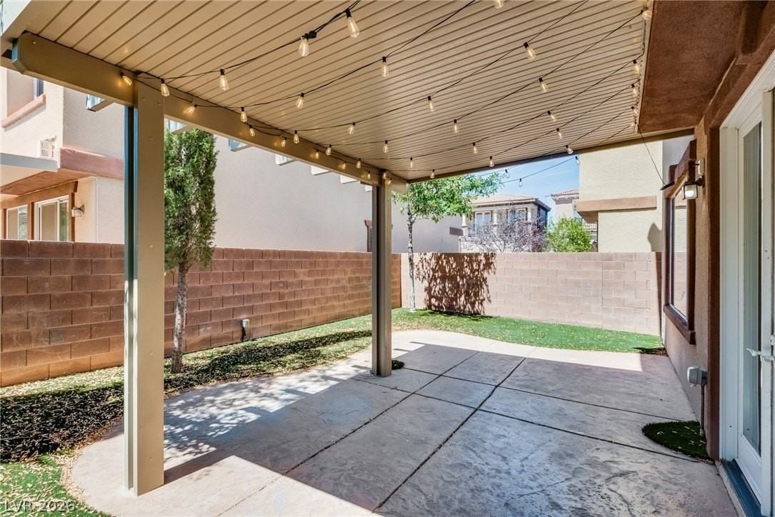2305 Aragon Canyon St - Photo 4 of 33