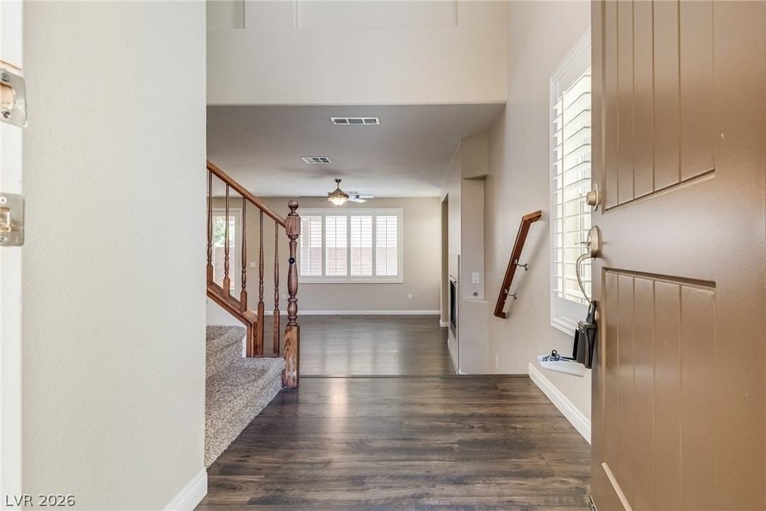 2305 Aragon Canyon St - Photo 5 of 33