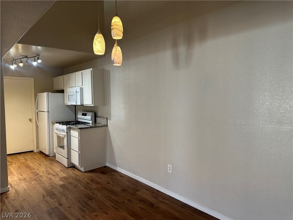 950 Seven Hills Dr #1321 - Photo 6 of 27