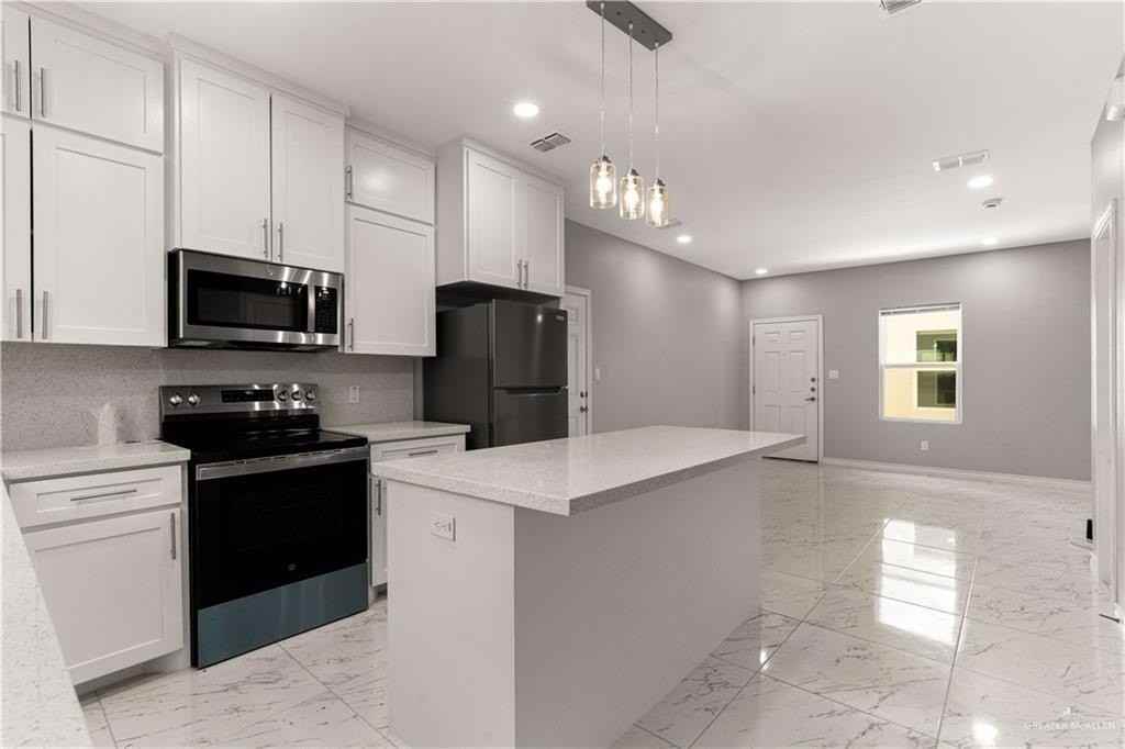2409 E Viviana St #1 - Photo 7 of 19