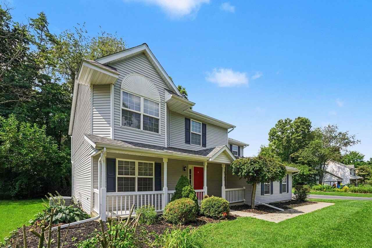 2124 Quail Run Dr - Photo 2 of 25