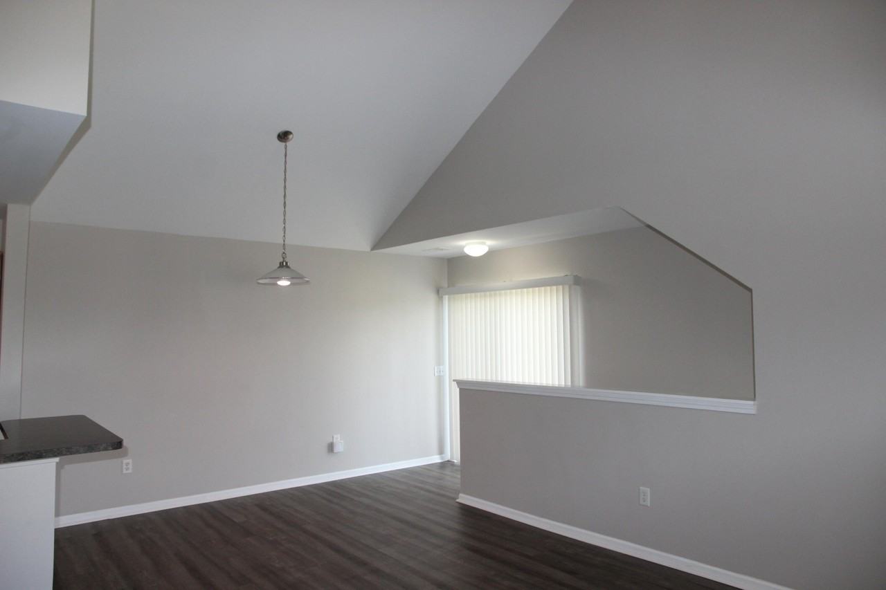 791 Addington Ln - Photo 3 of 32