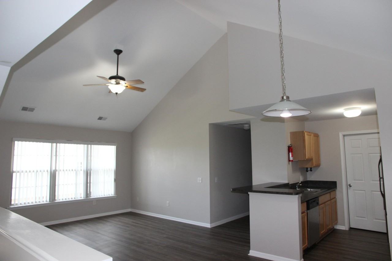 791 Addington Ln - Photo 5 of 32