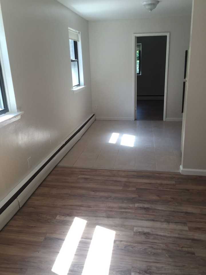 901 East Cliveden- 4 #4 - Photo 3 of 4