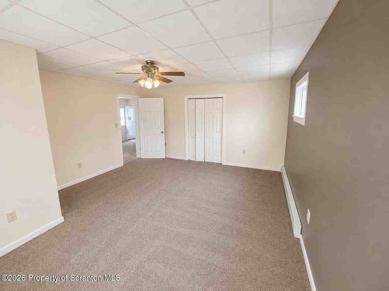 1276 Main St #B - Photo 4 of 9