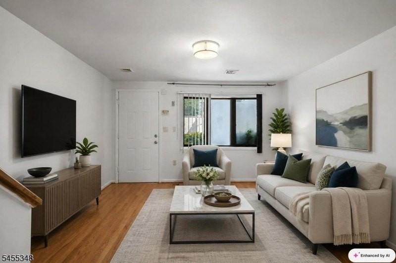 626 Chancellor Ave - Photo 4 of 13