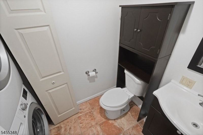 626 Chancellor Ave - Photo 6 of 13