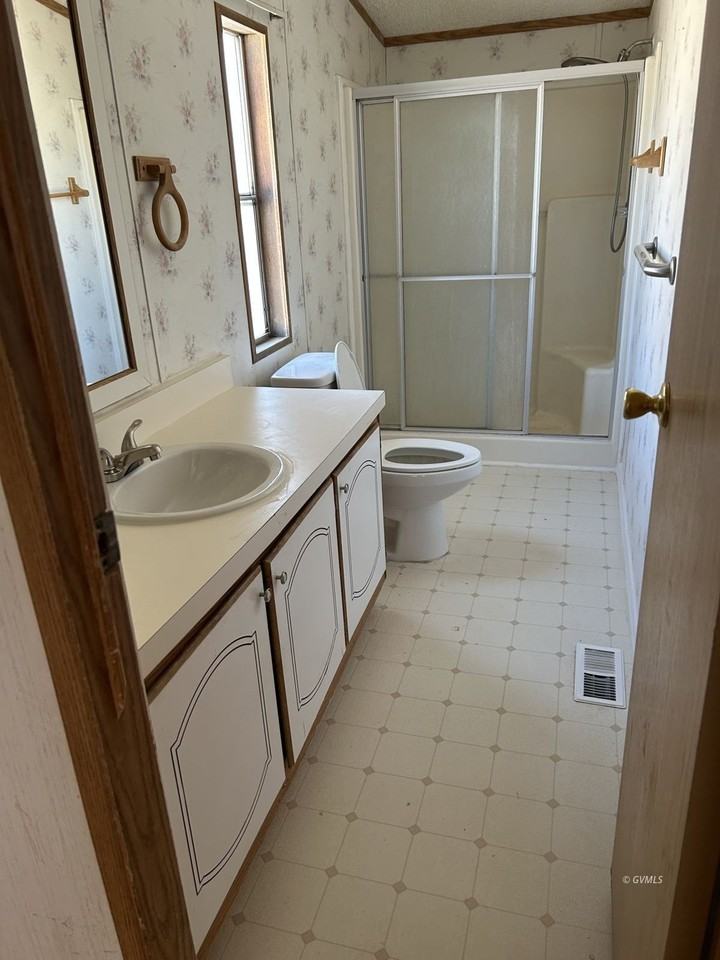 1805 N Desert Tortoise Rd - Photo 4 of 15