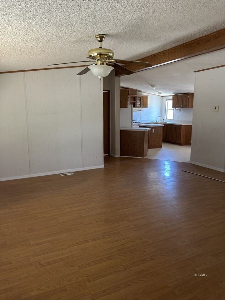 1805 N Desert Tortoise Rd - Photo 7 of 15