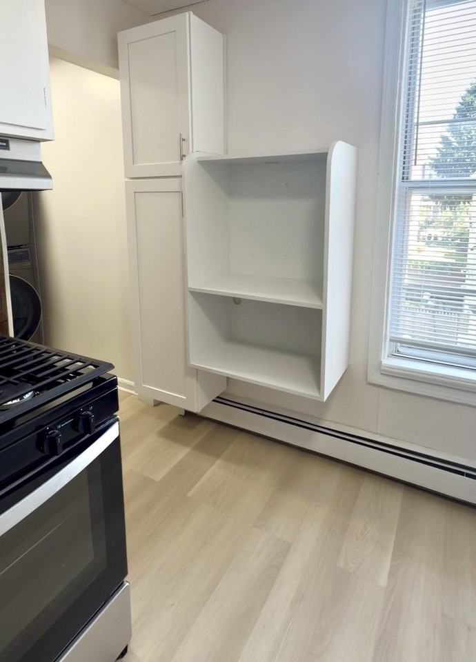 281 Garfield Ave #2 - Photo 3 of 23