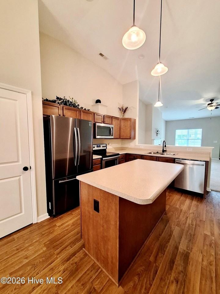 524 Kiesee Dr - Photo 6 of 13